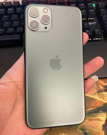 华宁苹果维修点分享iPhone 11 Pro黑屏小众故障解析 